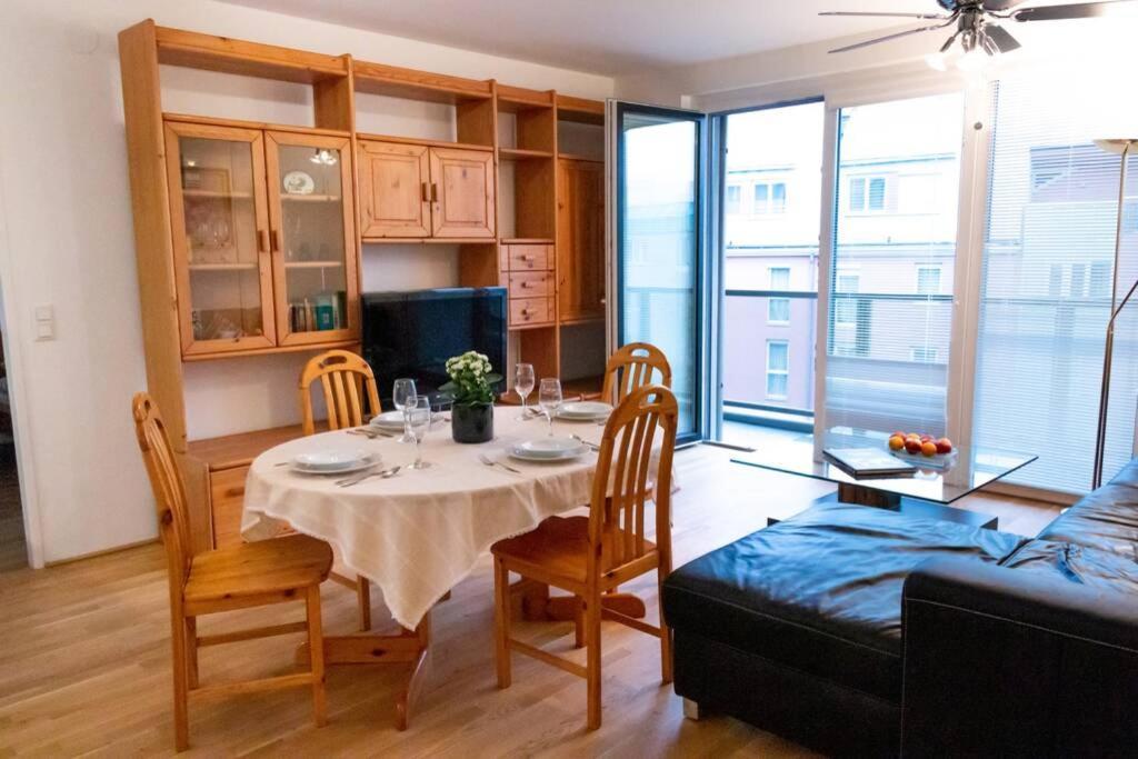 New, Quiet Flat Next To U1, Vic, Shopping Mall,... เวียนนา ภายนอก รูปภาพ
